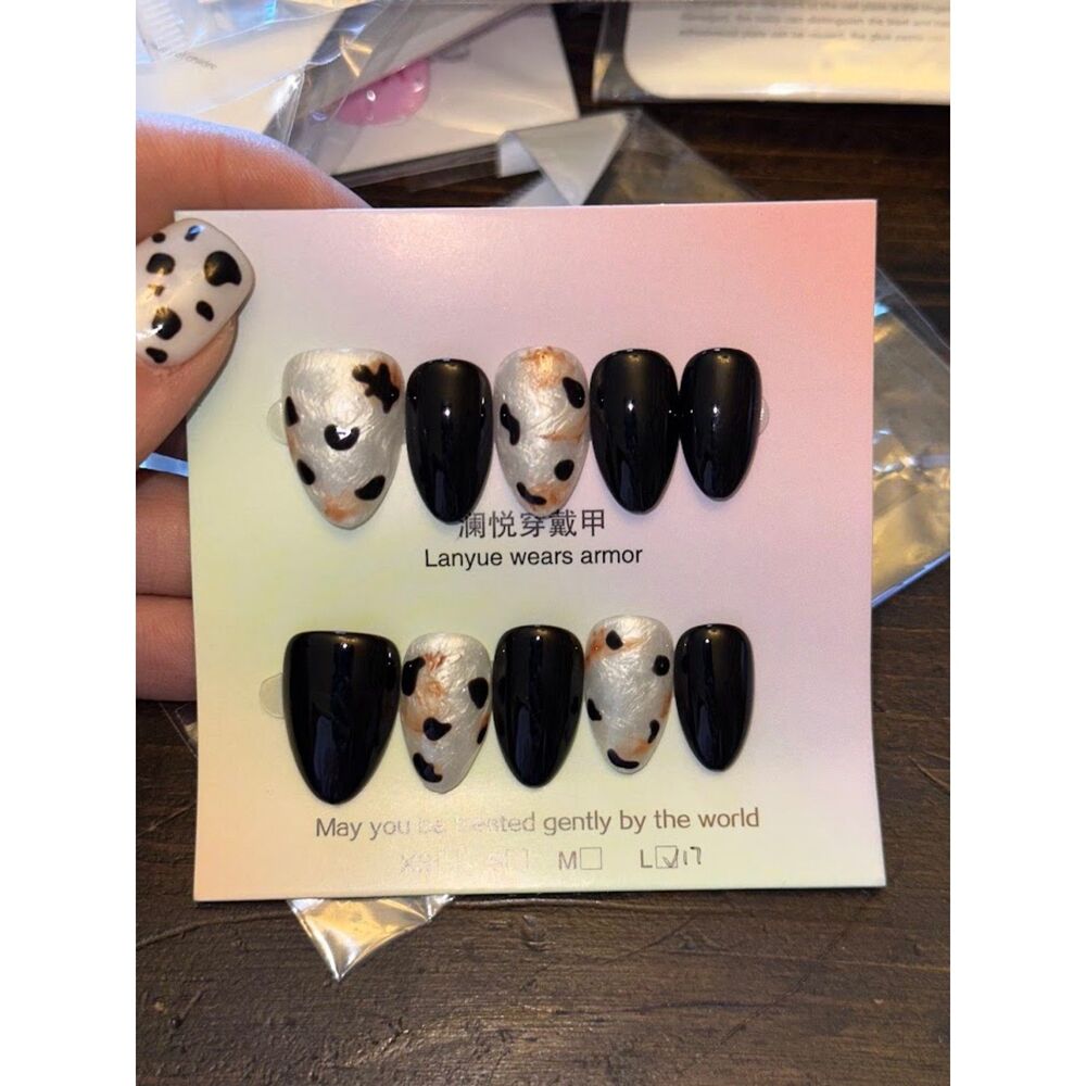 Black & Silver Leopard Print Almond Press On Nails Size Large